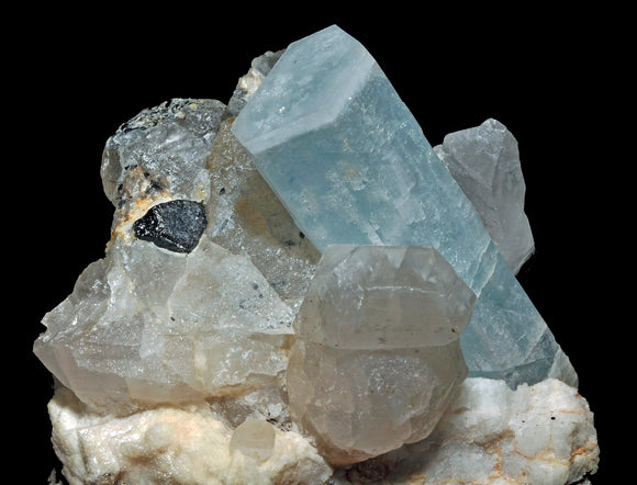 March Birthstones: A Deep Dive into Aquamarine & Bloodstone