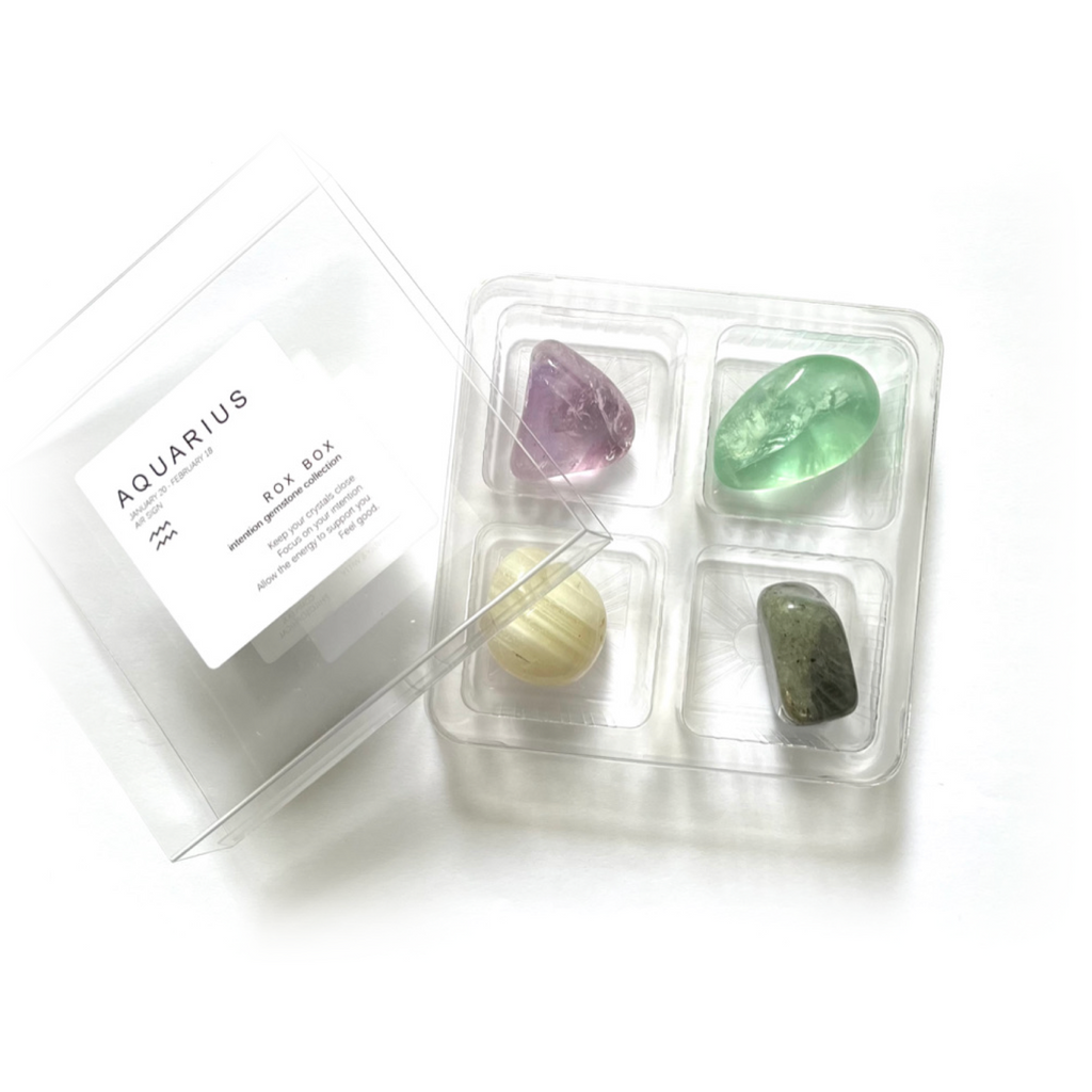 Aquarius Zodiac - jumbo 4 pack - crystals and stones