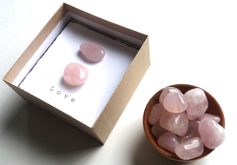 L O V E | ROSE QUARTZ - intention stone gift box